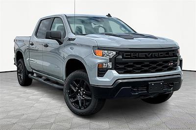 New 2025 Chevrolet Silverado 1500 Custom Crew Cab 4WD Pickup for sale #C250891 - photo 1