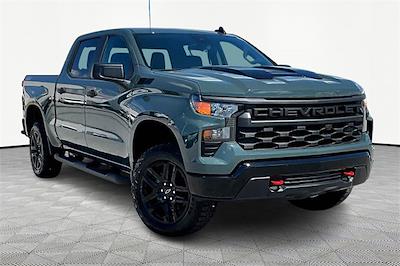 New 2026 Chevrolet Silverado 1500 Custom Crew Cab 4WD Pickup for sale #C260136 - photo 1