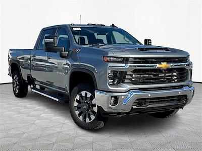 New 2026 Chevrolet Silverado 2500 LT Crew Cab 4WD SRW Pickup for sale #C260241 - photo 1