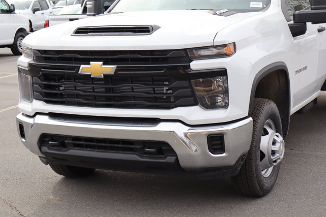 New 2025 Summit White Chevrolet Work Truck image 4