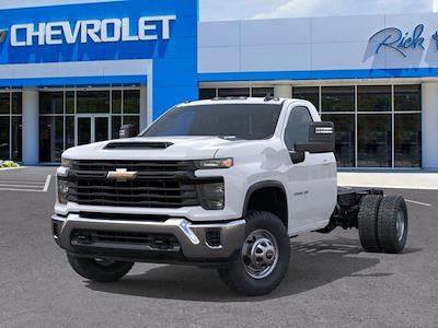 New 2025 Chevrolet Silverado 3500 - photo 1