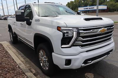 New 2025 Chevrolet Silverado 2500 High Country Crew Cab 4WD Pickup for sale #CS30353 - photo 1