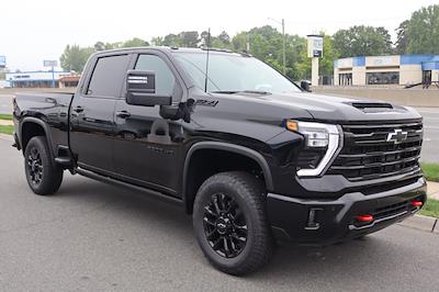 2025 Chevrolet Silverado 2500 Crew Cab 4WD Pickup for sale #CS90720 - photo 1