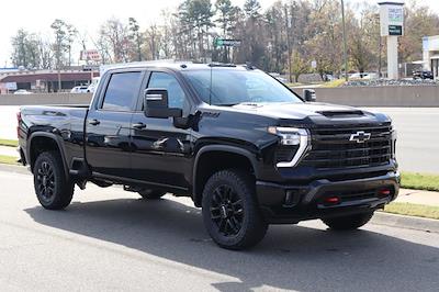 2026 Chevrolet Silverado 2500 Crew Cab 4WD Pickup for sale #CT20982 - photo 1