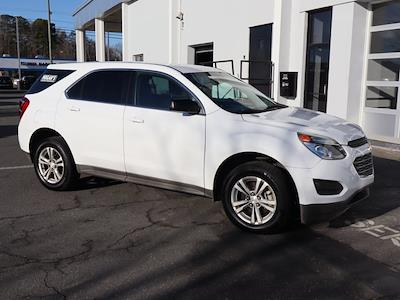 Used 2016 Chevrolet Equinox - photo 1