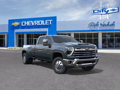 2026 Chevrolet Silverado 3500 Crew Cab 4WD Pickup for sale #CT44844 - photo 1
