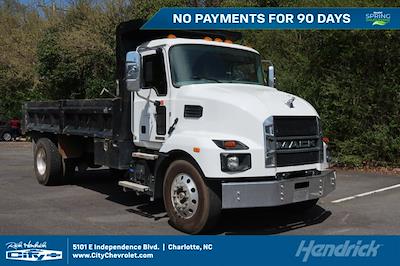 Used 2024 Mack MD6 - photo 1