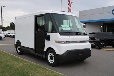 2025 Chevrolet BrightDrop 400 Standard Roof AWD Step Van / Walk-in for sale #F00170 - photo 1