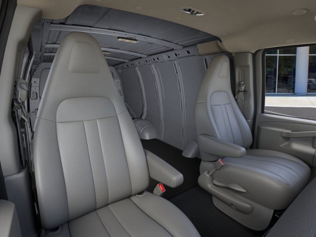 New 2025 Summit White Chevrolet  image 17