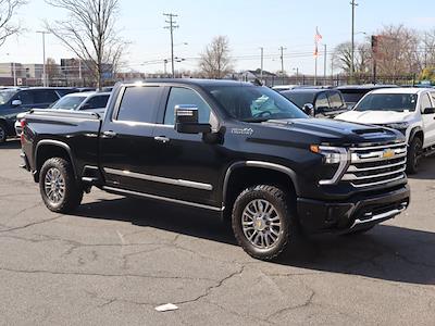 Used 2024 Chevrolet Silverado 2500 - photo 1