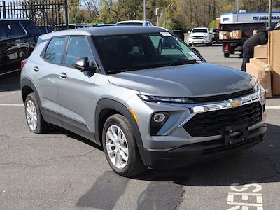 Used 2024 Chevrolet Trailblazer - photo 1