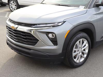 Used 2024 Chevrolet Trailblazer - photo 1