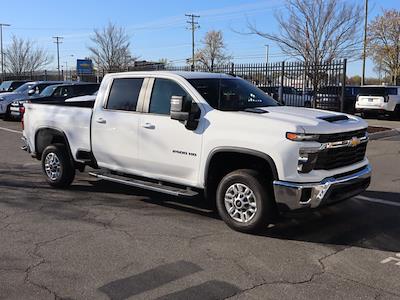 Used 2025 Chevrolet Silverado 2500 - photo 1