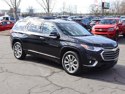 Used 2020 Chevrolet Traverse - photo 1