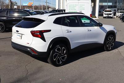2024 Chevrolet Trax FWD SUV for sale #T00320A - photo 2