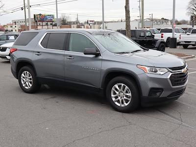 Used 2021 Chevrolet Traverse - photo 1