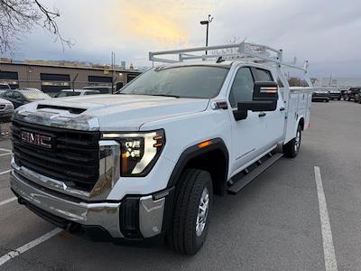 2026 GMC Sierra 2500 Crew Cab 4WD Cab Chassis for sale #1148964 - photo 1