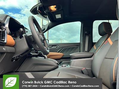 New 2025 GMC Canyon AT4 Crew Cab for sale #1243803 - photo 2