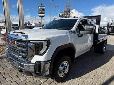 New 2024 GMC Sierra 3500 Regular Cab Flatbed Truck for sale #1376565 - photo 1