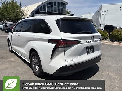 2021 Toyota Sienna FWD Minivan for sale #2027164 - photo 2