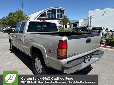 2006 GMC Sierra 1500 Extended Cab 4x4 Pickup for sale #2196372 - photo 2