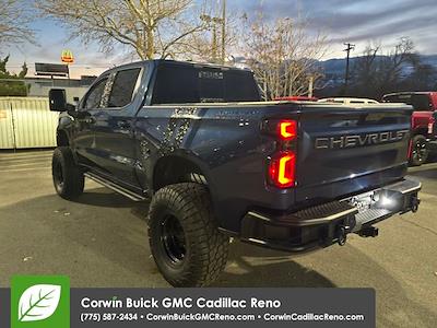 Used 2019 Chevrolet Silverado 1500 LT Crew Cab for sale #2352308 - photo 2