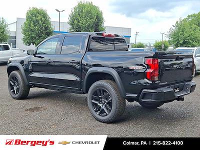 2025 Chevrolet Colorado Crew Cab 4WD Pickup for sale #CCN3853 - photo 2