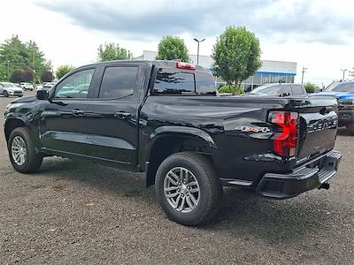 New 2025 Chevrolet Colorado LT Crew Cab 4x4 Pickup for sale #CCN3981 - photo 2