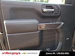 2022 Chevrolet Silverado 1500 Crew Cab 4WD Pickup for sale #CCU3972A - photo 11