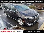2017 Chrysler Pacifica FWD Minivan for sale #CCU4326A - photo 2