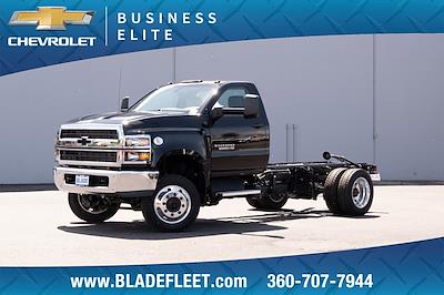 2024 Chevrolet Silverado 5500 Regular Cab DRW 4x4