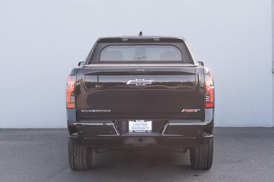 2024 Chevrolet Silverado EV Crew Cab 4x4 Pickup for sale #16346 - photo 2