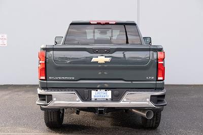 2025 Chevrolet Silverado 2500 Crew Cab 4x4 Pickup for sale #16923 - photo 2
