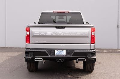 2025 Chevrolet Silverado 1500 Crew Cab 4x4 Pickup for sale #17186 - photo 2