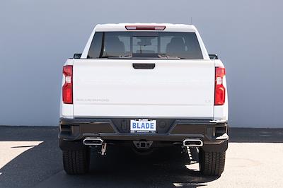 2025 Chevrolet Silverado 1500 Crew Cab 4x4 Pickup for sale #17286 - photo 2