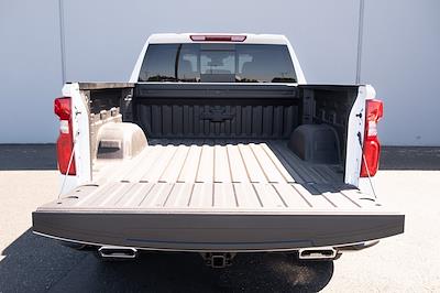 2025 Chevrolet Silverado 1500 Crew Cab 4x4 Pickup for sale #17286 - photo 2