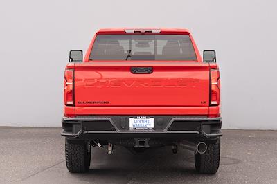 2025 Chevrolet Silverado 2500 Crew Cab 4x4 Pickup for sale #17360 - photo 2