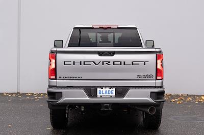 2026 Chevrolet Silverado 3500 Crew Cab 4x4 Pickup for sale #17430 - photo 2