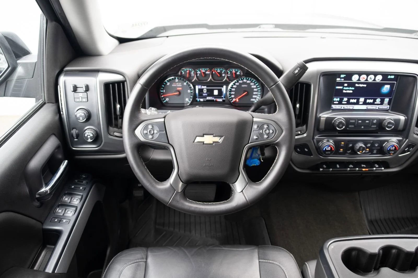 Used 2017 Chevrolet Silverado 1500 - photo 1
