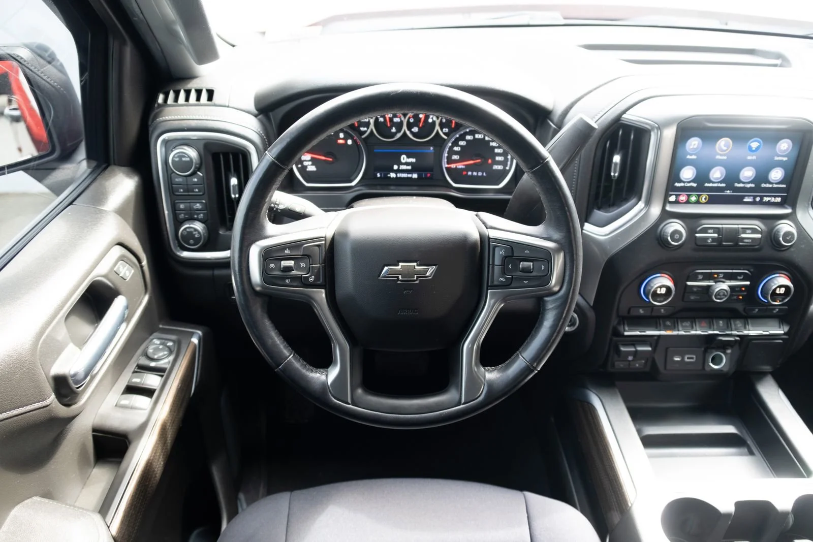 Used 2021 Chevrolet Silverado 1500 - photo 1