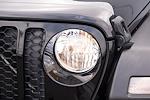 Used 2020 Jeep Gladiator Sport Crew Cab 4WD Pickup for sale #N570 - photo 19