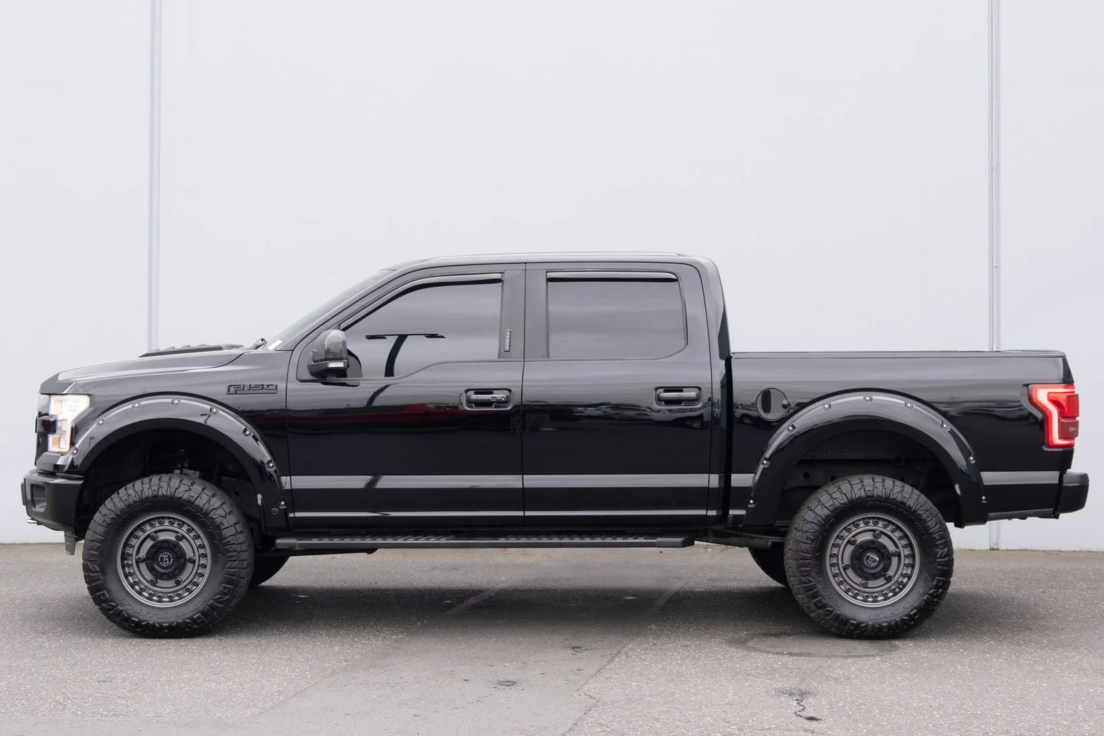 Used 2016 Ford F-150 - photo 30