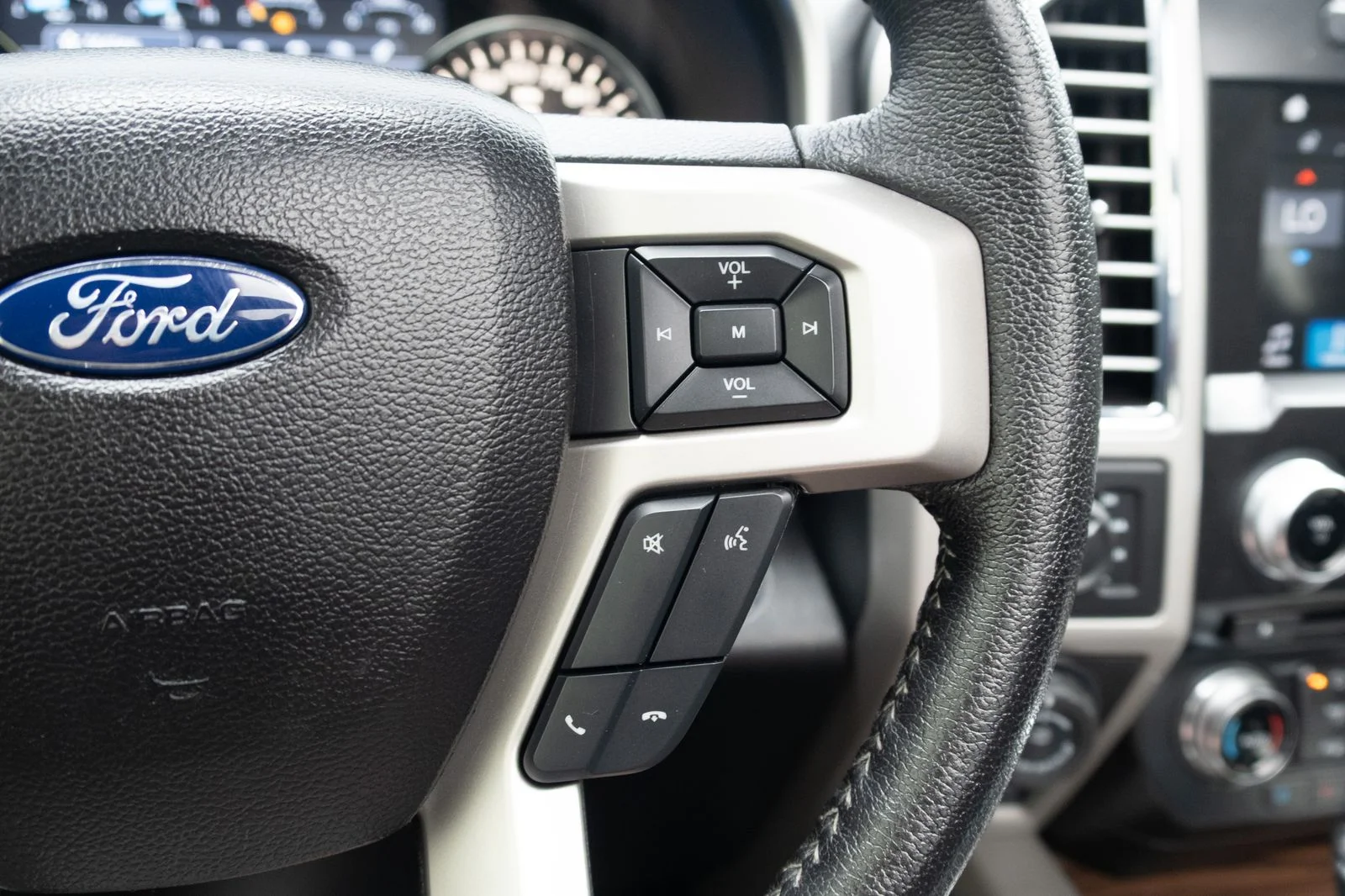 Used 2016 Ford F-150 - photo 11