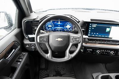 Used 2025 Chevrolet Silverado 1500 - photo 1