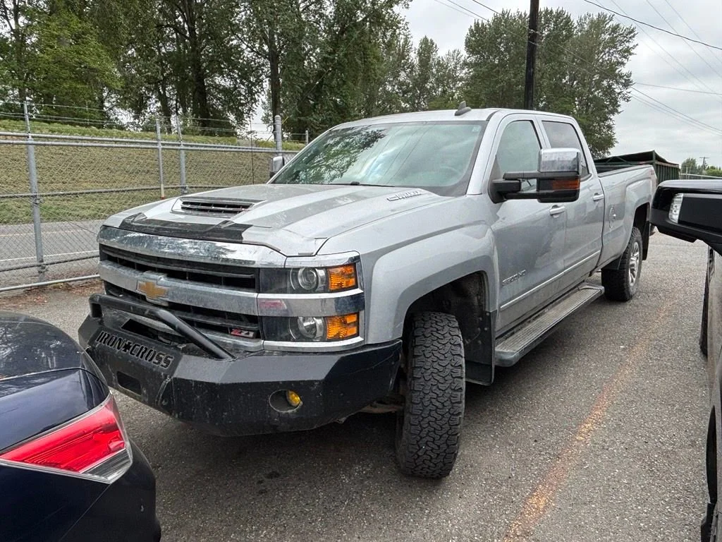 Used 2018 Chevrolet Silverado 3500 - photo 1
