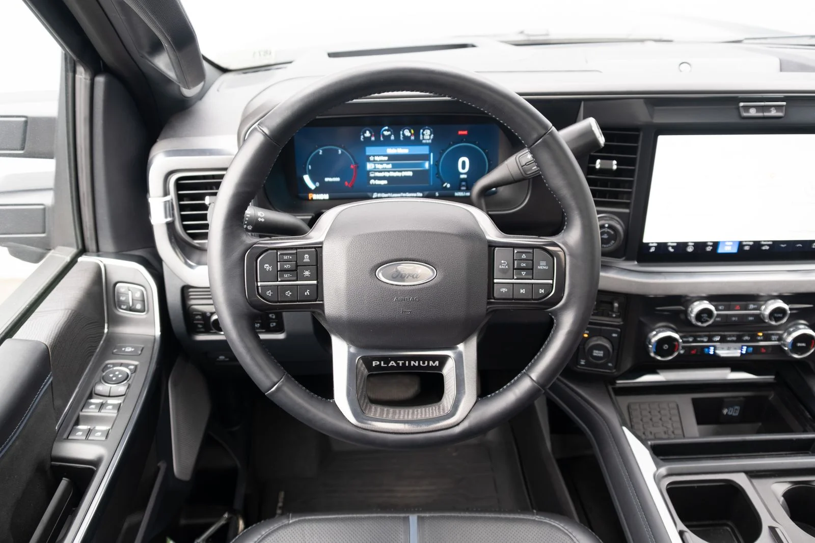 Used 2025 Ford F-350 - photo 1