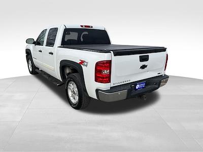 Used 2007 Chevrolet Silverado 1500 LT Crew Cab for sale #1A1051A - photo 2