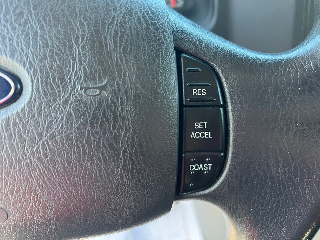 Used 2014 Ford E-250 - photo 29