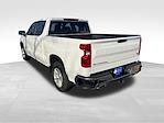 Used 2022 Chevrolet Silverado 1500 LT Crew Cab for sale #1A1099 - photo 2