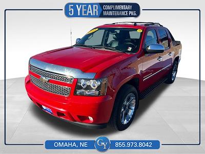 Used 2011 Chevrolet Avalanche - photo 1